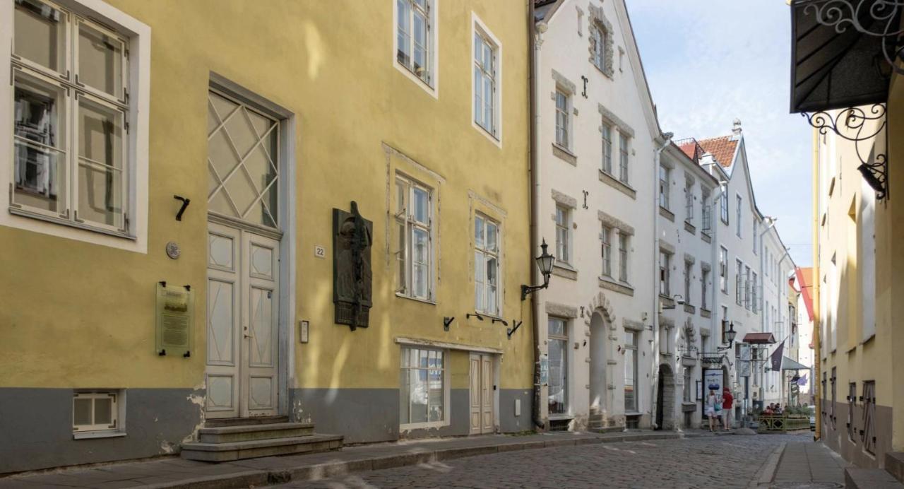Spacious Studio Apartment In The Heart Of Old Town Tallinn Exteriér fotografie